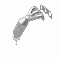 Cargar imagen en el visor de la galería, MagnaFlow Conv DF 04-05 Suz Verona2.5 Manifold Rear