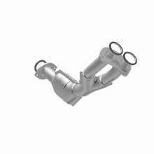 Cargar imagen en el visor de la galería, MagnaFlow Conv DF 01-04 Tacoma 2.7L front 49S