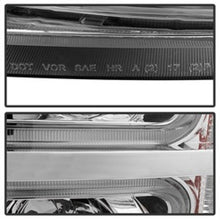 Cargar imagen en el visor de la galería, Xtune Chevy Silverado 1500/2500/3500 07-13 Halo Projector Headlights Chrome PRO-JH-CS07-LED-C