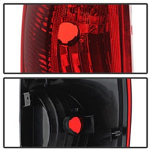 Cargar imagen en el visor de la galería, Xtune Chevy Avalanche 02-06 Driver Side Tail Lights - OEM Left ALT-JH-CAVA02-OE-L