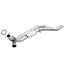 Cargar imagen en el visor de la galería, MagnaFlow Conv DF 96-97 Camaro 5.7L P/S