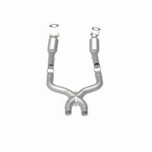 Cargar imagen en el visor de la galería, MagnaFlow California Grade CARB Compliant Converter Direct Fit 11-14 Ford Mustang GT 5.0L
