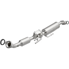 Cargar imagen en el visor de la galería, MagnaFlow Conv DF 20-22 Toyota Prius Prime Underbody 1.8L