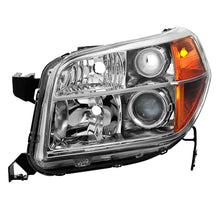 Cargar imagen en el visor de la galería, xTune Honda Pilot 06-08 Driver Side Headlight -OEM Left HD-JH-HPIL06-OE-L