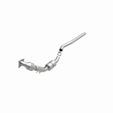 Cargar imagen en el visor de la galería, MagnaFlow Conv DF 06-08 VW Passat 2.0L