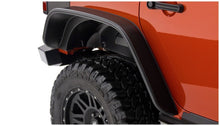 Cargar imagen en el visor de la galería, Bushwacker 07-18 Jeep Wrangler Unlimited Flat Style Flares 4 piezas 4 puertas Sport Utility solamente - Negro