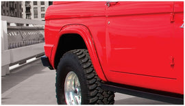 Bushwacker 66-77 Ford Bronco bengalas estilo recortado 2 piezas - negro