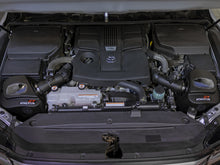 Cargar imagen en el visor de la galería, Sistema de admisión de aire en bobina aFe Toyota Land Cruiser Serie 300 Momentum GT con soporte Pro 5R