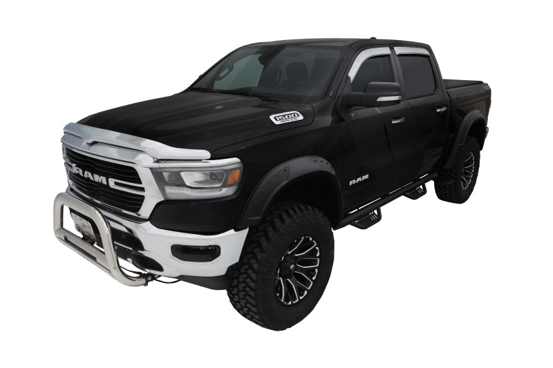 Bushwacker 09-18 Ram 1500 con caja Fleetside de 67.4 pulgadas (Ex. R/T y Rebel) DRT Style Flares 4 piezas - Negro