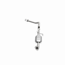 Cargar imagen en el visor de la galería, MagnaFlow Conv DF 01-04 Sequoia 4.7L D/S OEM