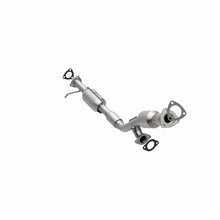 Cargar imagen en el visor de la galería, MagnaFlow Conv DF 02-03 Saturn Vue 3.0L Rear