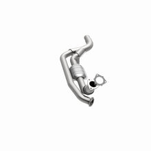 Cargar imagen en el visor de la galería, MagnaFlow Conv DF 96-97 Camaro 5.7L P/S