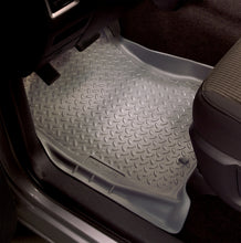 Cargar imagen en el visor de la galería, Husky Liners 98-04 Dodge Dakota (00-04 incl. Quad Cab) Revestimientos de piso negros de estilo clásico