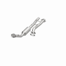 Cargar imagen en el visor de la galería, MagnaFlow Conv DF 1997-2000 Ford Explorer 4.0