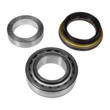 Cargar imagen en el visor de la galería, Yukon Gear M220 Rear Axle Bearing and Seal Kit