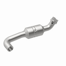 Cargar imagen en el visor de la galería, MagnaFlow 11-14 Ford F-150 5.0L Direct Fit CARB Compliant Right Catalytic Converter