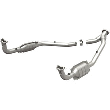 Cargar imagen en el visor de la galería, MagnaFlow Conv DF 97 Land Rover Defender 90 4.0L Y-Pipe Assy / 96-99 Discovery 4.0L Y-Pipe Assy