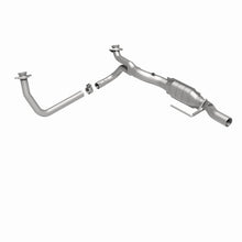 Cargar imagen en el visor de la galería, MagnaFlow Conv DF 00-01 Dodge Ram 3500 Van