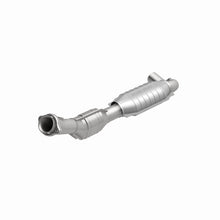 Cargar imagen en el visor de la galería, MagnaFlow Conv DF 97-98 F150/F250 4.6L 4Wd D/