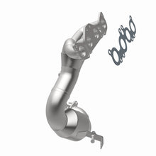 Cargar imagen en el visor de la galería, MagnaFlow Conv DF 05-11 Volvo XC90 4.4L Rear