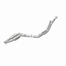 Cargar imagen en el visor de la galería, MagnaFlow Conv DF 94-97 MercedeS C280 2.8L