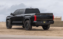 Cargar imagen en el visor de la galería, MagnaFlow 2022+ Toyota Tundra D-Fit Muffler Replacement