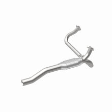 Cargar imagen en el visor de la galería, MagnaFlow Conv DF 94-95 Chevy Astro 4.3L 49S