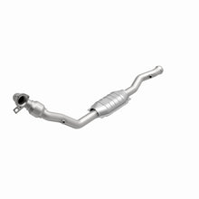 Cargar imagen en el visor de la galería, MagnaFlow Conv DF 1997 Volvo 850 2.3L Turbo