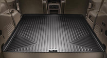 Cargar imagen en el visor de la galería, Husky Liners 07-13 GM Escalade/Suburban/Yukon WeatherBeater Revestimientos de carga traseros color canela (detrás de la tercera fila)
