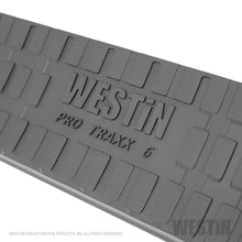 Cargar imagen en el visor de la galería, Westin 2019 Chevrolet Silverado Double Cab PRO TRAXX 6 Barras de paso Nerf ovaladas - Acero inoxidable