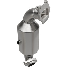 Cargar imagen en el visor de la galería, MagnaFlow Conv Direct Fit Federal Catalytic Converter OEM 11-14 Dodge Avenger V6 - 3.6 LFLEX