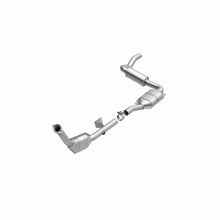 Cargar imagen en el visor de la galería, MagnaFlow Conv DF 2003 Mercedes ML320 3.2L