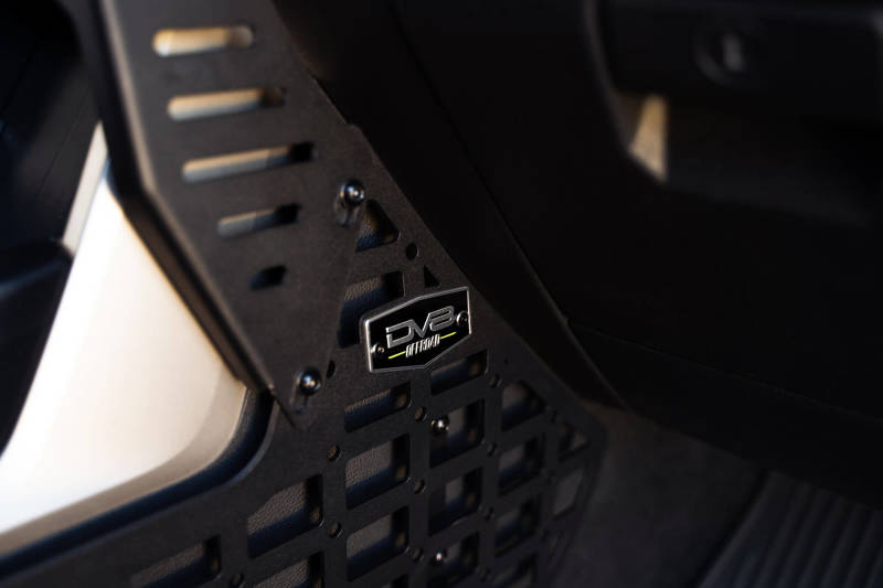 DV8 Offroad 22-23 Toyota Tundra Consola central Paneles Molle/Montaje de dispositivo