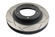 Cargar imagen en el visor de la galería, DBA 98-06 Toyota 70 Landcruiser (montaje Feverse) 4X4 Survival T2 Rotor de freno delantero ranurado