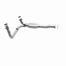 Cargar imagen en el visor de la galería, MagnaFlow Conv DF GM 1500/2500/3500 Truck 96-