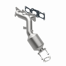Cargar imagen en el visor de la galería, MagnaFlow 11-14 Hyundai Genesis V6 3.8L OEM Grade Manifold Catalytic Converter Direct Fit