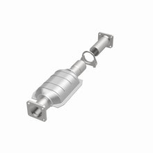Cargar imagen en el visor de la galería, MagnaFlow Conv DF 94-95 Passport/Rodeo rear