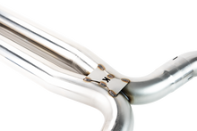 Cargar imagen en el visor de la galería, Kooks 2015+ Ford Mustang GT350 5.2L 3 pulgadas x 2-3/4 pulgadas Cat SS X-Pipe Kooks HDR requerido