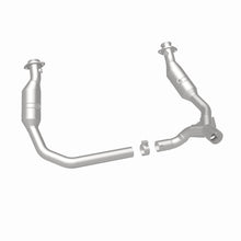 Cargar imagen en el visor de la galería, MagnaFlow Conv Direct Fit 06-07 Ram 1500 4.7L Underbody