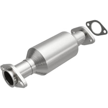 Cargar imagen en el visor de la galería, MagnaFlow Conv DF California Grade 87-90 Mitsubishi Van 2.4L