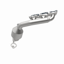 Cargar imagen en el visor de la galería, Magnaflow Conv DF 2007-2009 Sorento 3.3 3.8 L Manifold