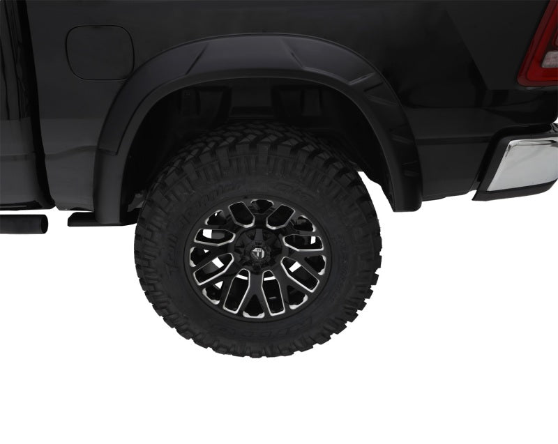 Bushwacker 14-19 Toyota Tundra con cama de 66.7 pulgadas estilo DRT bengalas 4 piezas - negro