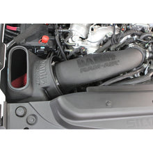 Cargar imagen en el visor de la galería, Banks Power 17-19 Chevy/GMC 2500 L5P 6.6L Sistema de admisión de aire Ram