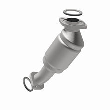 Cargar imagen en el visor de la galería, MagnaFlow Conv DF 01-03 Highlander 3L frt OEM