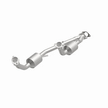 Cargar imagen en el visor de la galería, MagnaFlow Conv DF California Grade 1995 Ford Windstar