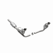 Cargar imagen en el visor de la galería, MagnaFlow Conv DF 00-03 Dodge Dakota 3.9L