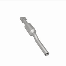 Cargar imagen en el visor de la galería, MagnaFlow 2009 Ford E-450 Super Duty V8 5.4L Underbody Direct-Fit Catalytic Converter