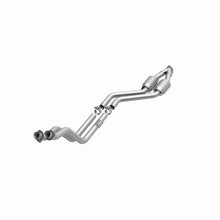Cargar imagen en el visor de la galería, MagnaFlow Conv DF 94-96 Mercedes C220 2.2L