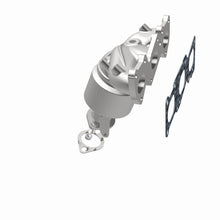 Cargar imagen en el visor de la galería, MagnaFlow Rear Converter Manifold Direct Fit 12-17 Hyundai Azera 3.3L
