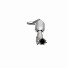 Cargar imagen en el visor de la galería, MagnaFlow Conv DF 97-98 Ford Trucks 4.6L